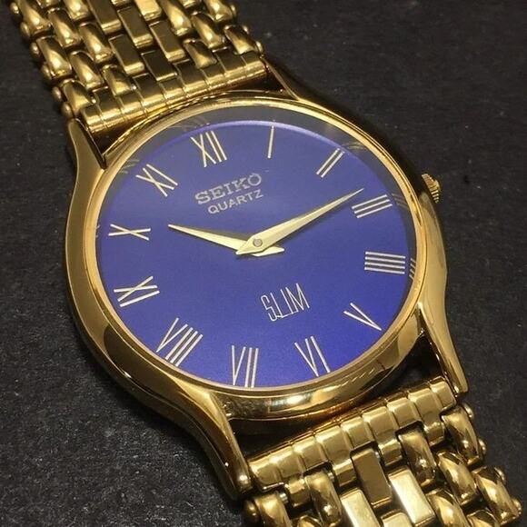 Vintage Style Seiko Quartz Mens Gold Watch & Blue accents W/ Metal Strap - Picture 1 of 6
